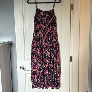 EUC Old Navy Maxi Dress - Size Medium